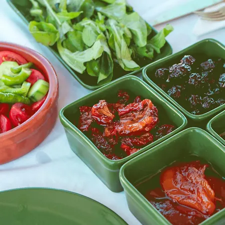 Frühstückspension Cunda Mor Limon 3*